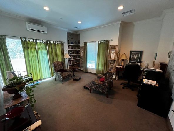 Suite 206